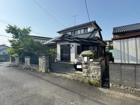 3-chome, Oomachi-michi Kita, Ishinomaki-shi (Rikuzen Yamashita station) 2F 4K

4,650,000 yen