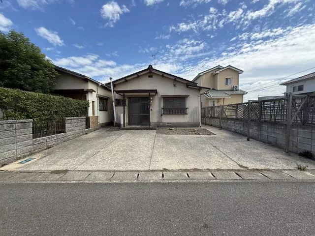 Nakatsu City, Oaza Kamiikenaga (Nakatsu Station) Single-story building 2K