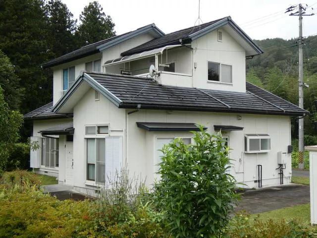 Higashi Shirakawa District, Tanakura Town, Oaza Yatsuki, Azuma Takawari (Kinzutsu Station) 2-story building 6DK