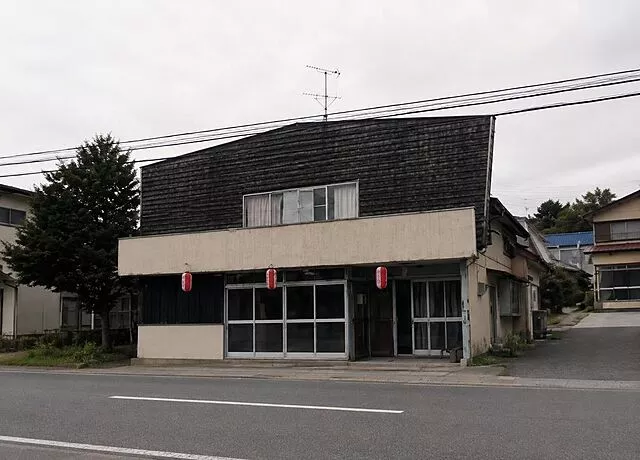 Used single-family home at 20 Wakinosawa Honmura, Mutsu City, Aomori Prefecture