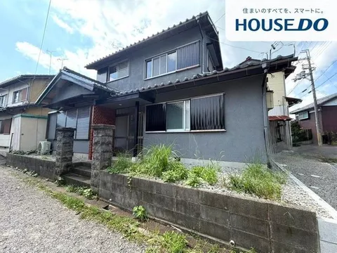 Convenient location 10 minutes on foot from Mizuguchi Station! Kitchen, bath, toilet, floor, and exterior wall renovation...
