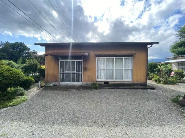 Ebino-shi, Ebino-shi Oaza-Harada （Ebino Iino station） Single-story building 3K

1,980,000 yen