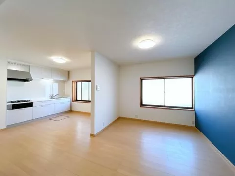 1-chome, Kitahama, Kitanaka-cho, Tottori-shi, Tottori (Hamamura Sta.) 2F 3LDK

14,790,000 yen