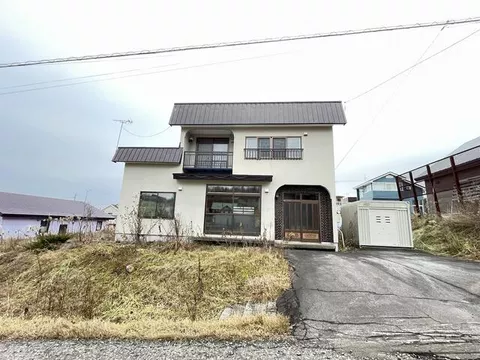 Akabira City, Wakagi-cho Higashi 7-chome (Akabira Station) 2-story 4LDK