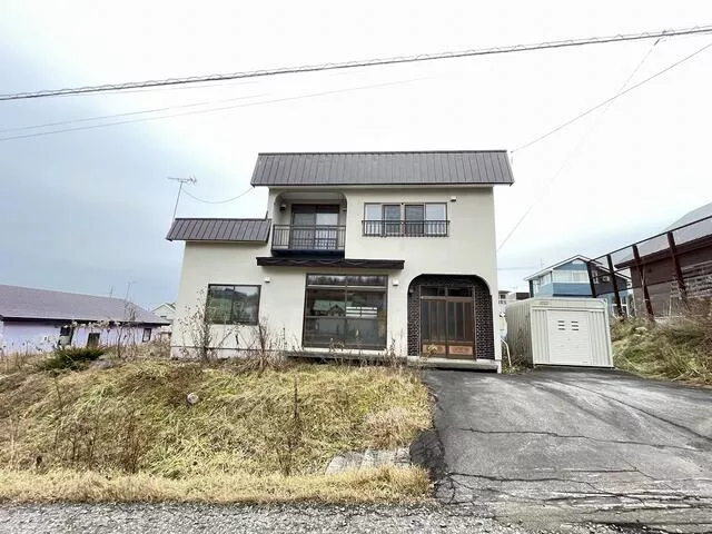Akabira City, Wakagi-cho Higashi 7-chome (Akabira Station) 2-story 4LDK