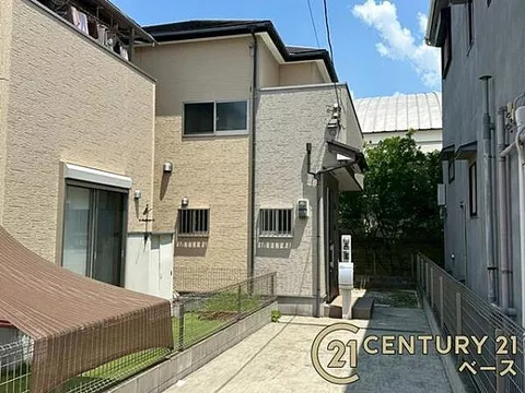 Used single-family home in Nakamikuradou 2-chome, Yamato Takada City