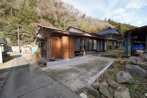 Hachioji-shi, Hachioji Kami-Onkata-cho (Takao Sta.) Single story house, 2DK

Hachioji