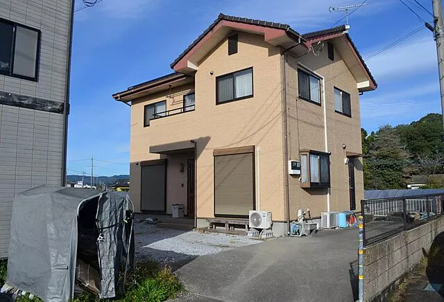 Used single-family home in Tochigi City, Nishikata Town, Kanai