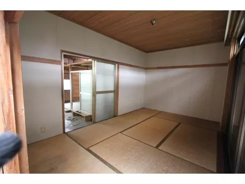 ◆◇◆Land area over 100 tsubo◆◇◆With warehouse, parking, and garden!! *Reconstruction not allowed