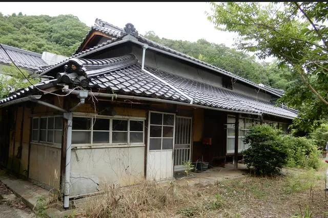 Yamatotakada-shi, Yamatotakada Nakamikurado 2-chome (Takada-shi Sta.) 2F 4K

4,000,000 yen