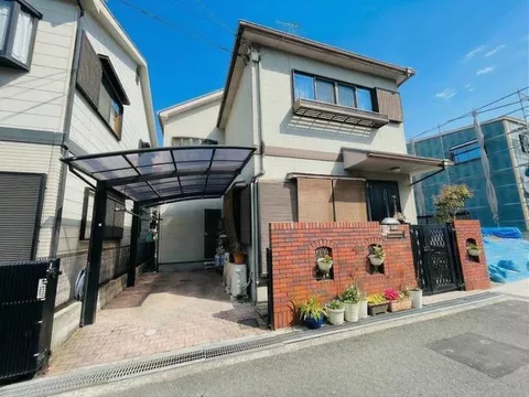 ◆3LDK house built in 1999♪◆ Parking available for one car! With carport♪