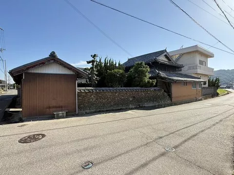 Minami-Awaji City Kashu Hachiman single-story 13DK