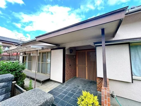 [Open House] Interior and exterior renovation planned / New earthquake resistance compliance / Water facilities replacement / Parking for 2 cars available / Corner