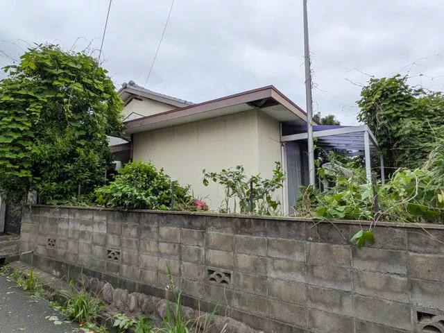 5-chome, Kuzuhara Honmachi, Kokuraminami Ward, Kitakyushu City (Shimosone Station) Single-story building 6LDK