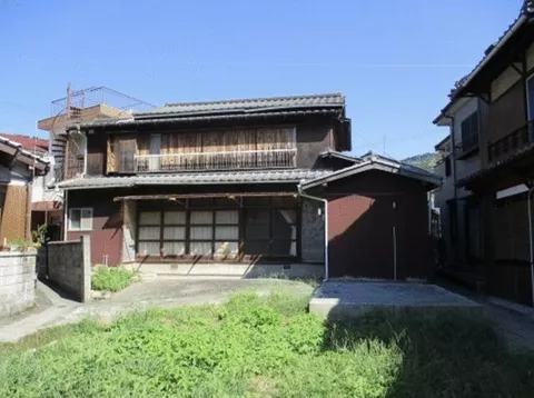 Yahatahama City, Anai (Yahatahama Station) 2-story building 3DK - Image 1