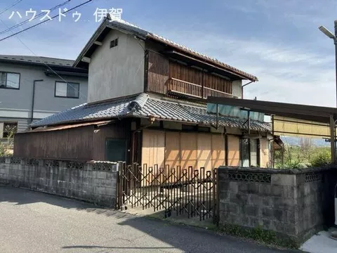 Iga City, Iwakura (Shinai Station) 2-story building 6DK
