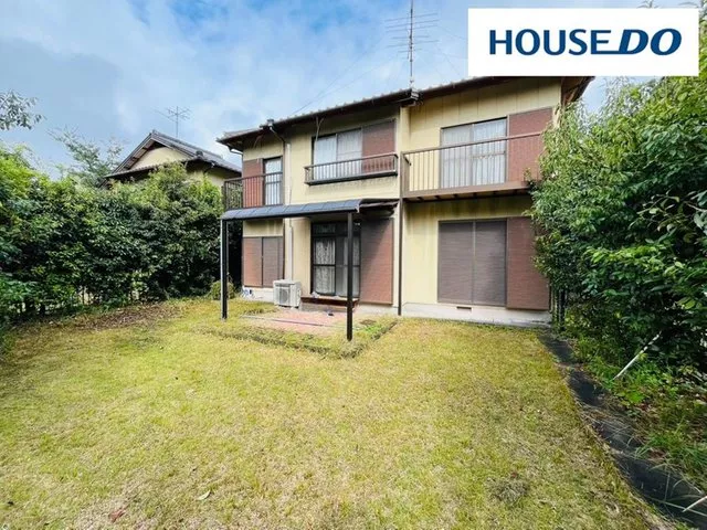 ● A garden over 10 tsubo on the south side! With a terrace roof!! ● Garage with shutter available!