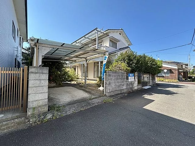 Used single-family home in Matsumae Town, Iyo County, Tsutsui