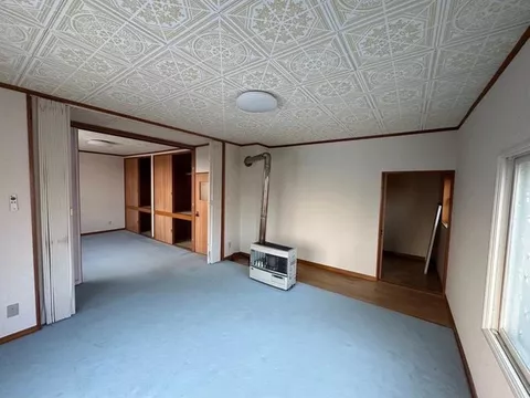 Approximately 99 tsubo of land! Spacious 21-tatami LDK × 3SLDK house with garage♪