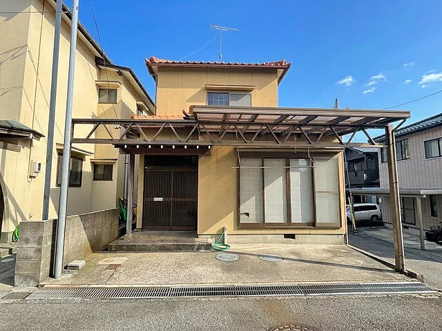 Used single-family home in Suemachi