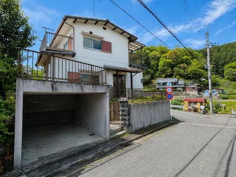 Tsubakidai 3-chome, Heguri-cho, Ikoma-gun (Motoyamaueguchi Station) 2-story building 4SDK