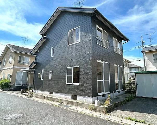 Used single-family home in Unzan, Tottori City