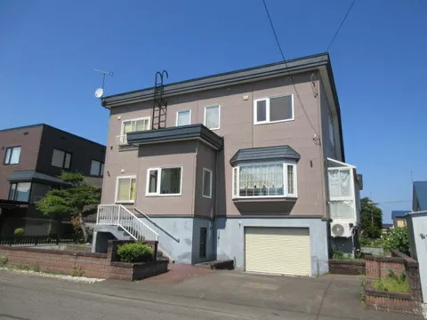Iwamizawa City, Kita Nijo Nishi 17-chome (Iwamizawa Station), 3-story, 5LDK