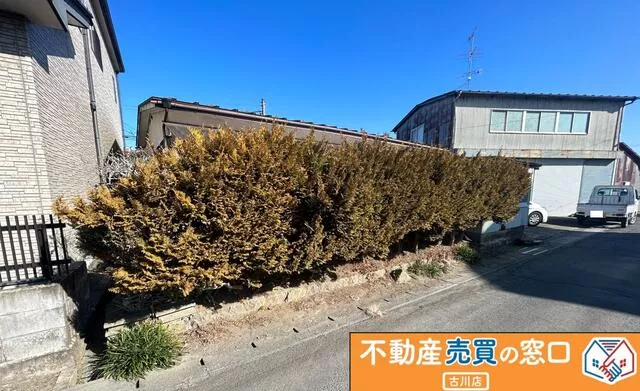 Wakuya-cho, Todagun, Aza-Shimomichi (Wakuya Station) Single-storied house, 5K

Single-story house 5K 2.5 million yen