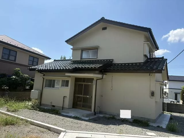 Kofu City, Yamamiya Town (Ryuo Station), two-story building, 4DK