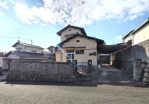 Takehara City, Tadaumi Tokoura 3-chome (Tadaumi Station) 2-story 5DK