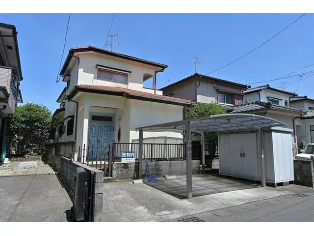 ■ 13 minutes on foot to Kinkodai Elementary School ■ Spacious living room