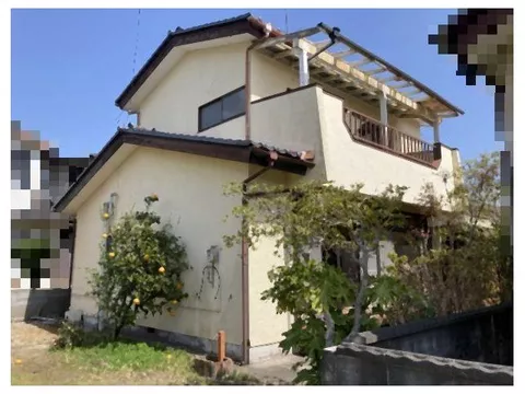Convenient living near a convenience store and Maruto! There are two connected Japanese-style rooms that can be used spaciously♪