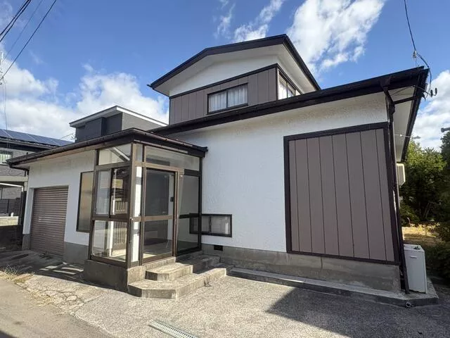 Akita City, Ushijima Higashi 5-chome (Ugo Ushijima Station), 2-story, 5SDK