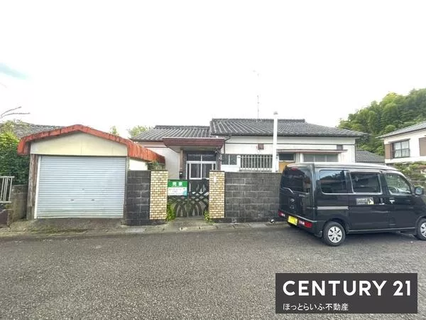 Miyakonojo City, Shimonagaimachi (Nishimiyakonojo Station) Single-story building 4DK