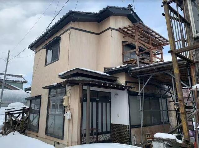 Sanjo City, Aramachi 2-chome (Kita-Sanjo Station) 2-story 4DK