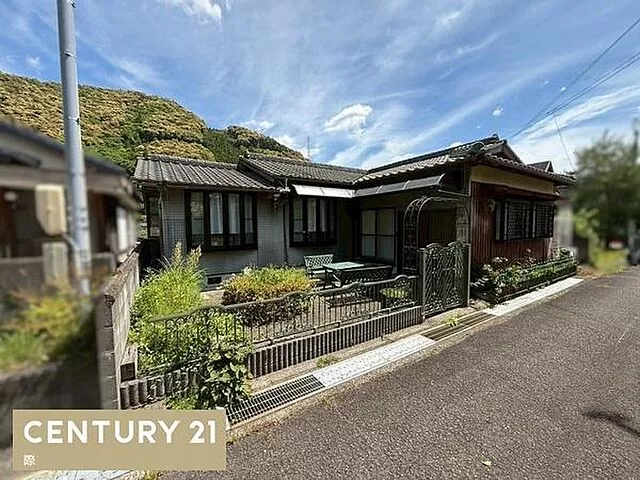 Used single-family home in Hidaka River Town, used house