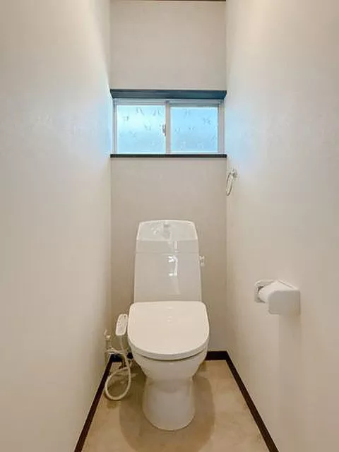 Used single-family home in Nakagifu City - Image 18