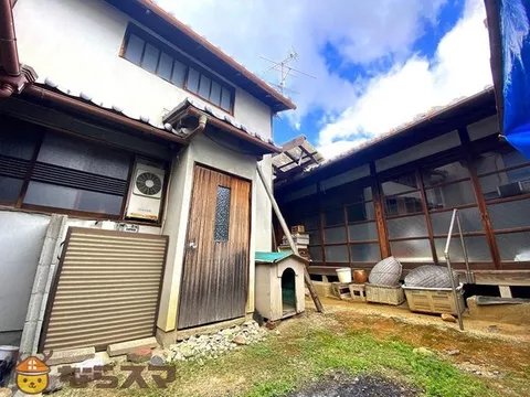 ■ 7-minute walk from Obitoke Station! A calm Japanese living space of 58 tsubo surrounded by the main house and a separate building with a courtyard.
