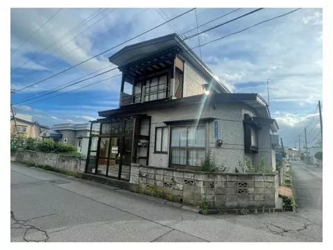 Chigari 4 (Aomori Station) 1,300,000 yen
