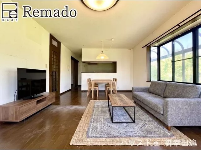"Available for viewing today" 0 yen down payment, Kiyosato Elementary and Nagasu Middle School area, parking for 3 cars available, with garden♪