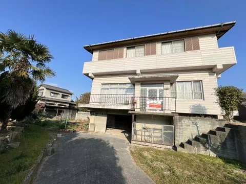 Sakade City, Kawazu Town (Sakade Station) 2-story building 6DK