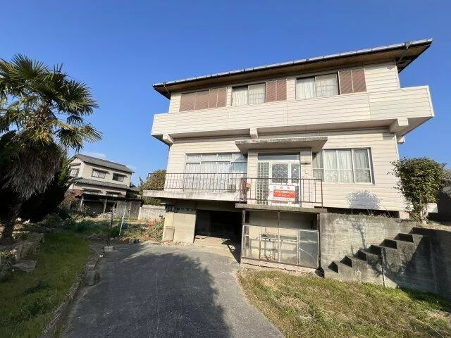 Sakade City, Kawazu Town (Sakade Station) 2-story building 6DK