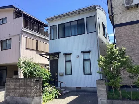 Tegata, Nishiyachi (Akita Station) 11 million yen