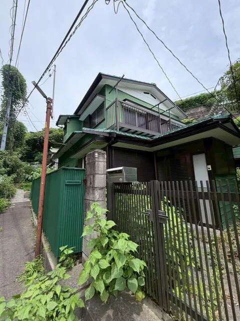 Yokosuka City, Tanaura Town 5-chome (Tanaura Station) 2-story building 5DK