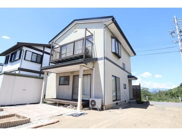 Nagamine New Town, all rooms are over 6 tatami mats, a quiet residential area for a peaceful life.