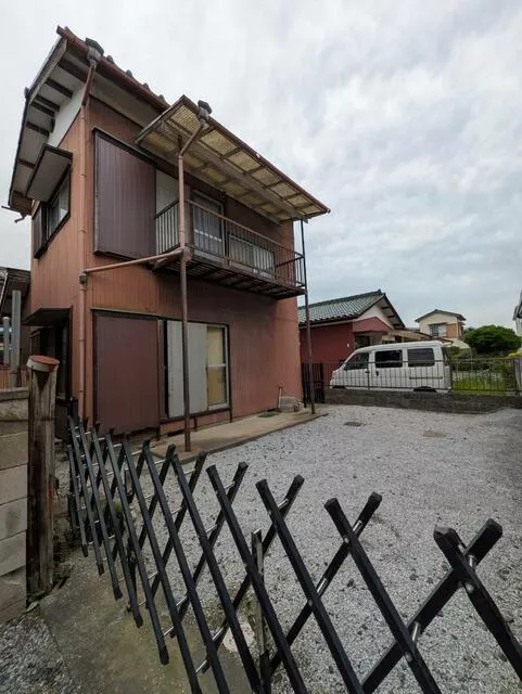Kazo City, Kuge 5-chome (Kazo Station) 2-story building 3DK