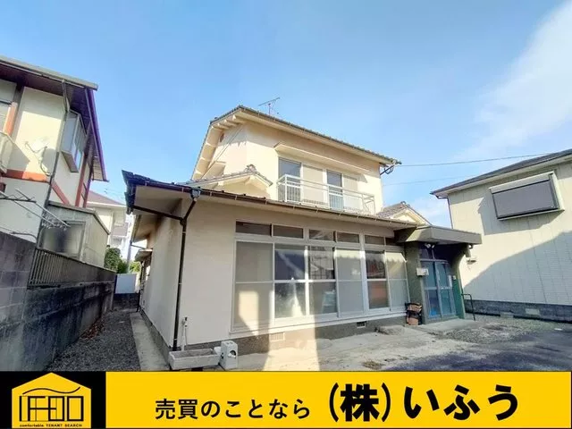 Price revised! Good sunlight and ventilation! Approximately 60 tsubo of land! Parking space for more than 4 cars!