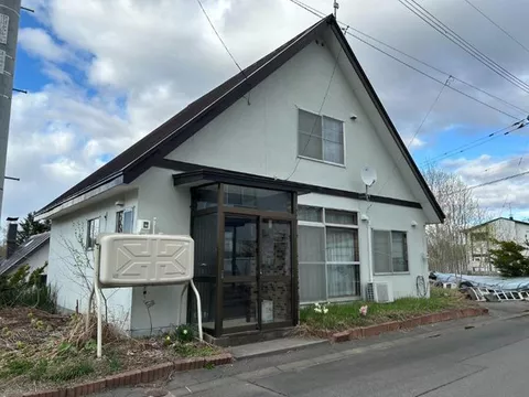 Daiba East 1, 1.6 million yen