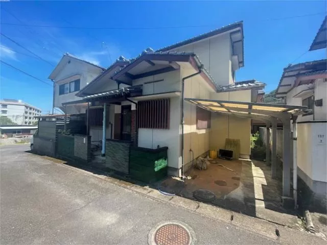 Beppu City, Harumachi (Beppu Station) 2-story building 5DK