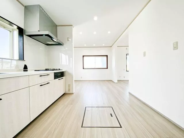 #Cheaper than rent ⇒ Monthly in the 20,000 yen range ♪ ≪3 cars≫ ■ 13 minutes to the station ■ Near Route 6 and Yamamoto IC
